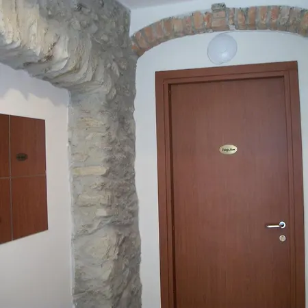 Maria Bruna'S Apartments Semesterbostad Como