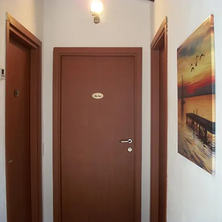 Maria Bruna'S Apartments Semesterbostad