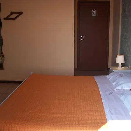 Maria Bruna'S Apartments Semesterbostad *