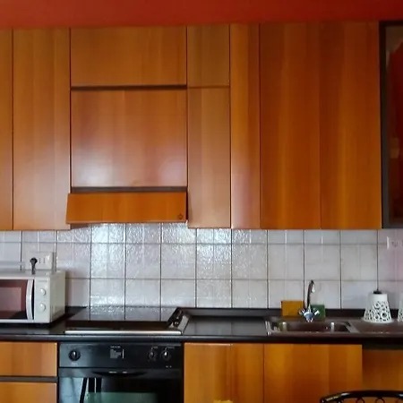 Maria Bruna'S Apartments Como